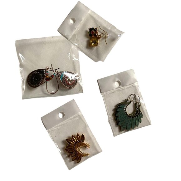Womens Costume Jewelry 4 Pc Earring Lot-Dangle Earrings-New In Package - Picture 1 of 5